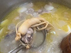 -朴小妹人参鸡汤火锅(长白山万达店)