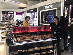 -日上免税店(三径路t3店)
