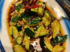 -霄汉牛三鲜湖北砂锅菜(万松园2店)