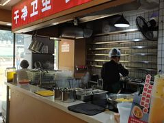 -叶伟胡辣壳面(两路口店)