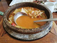 虾滑沸腾饭-厚生港萃·小吃餐厅(苍梧路店)