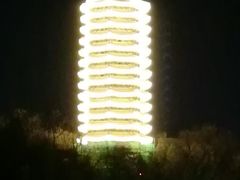 景点-博雅塔