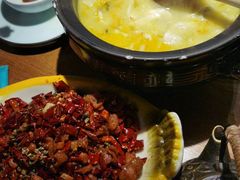 -九锅一堂酸菜鱼(新南凯德直营店)