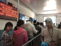 -安吉龙王山峡谷漂流