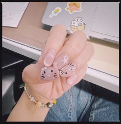 -手牵手美甲