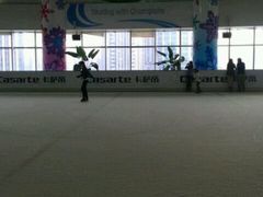 -冠军冰场CHAMPION RINK(百联又一城店)