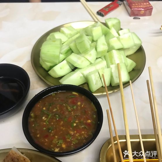 一家烧烤店