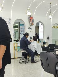 -臻艾Hair Salon