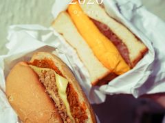 厚蛋洋葱牛肉多士-世记咖啡(氹仔外卖店)