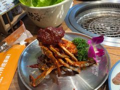 -明洞阿姨·韩式酱蟹烤肉·创意料理(三元桥店)