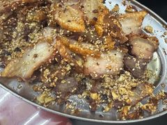 -香猪美食(中心店)