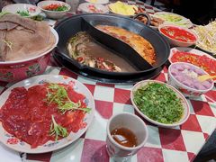 -赵美丽重庆火锅(西安直营总店)