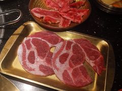 -韩烧牛中牛·甄选黑牛烤肉(黑金店)