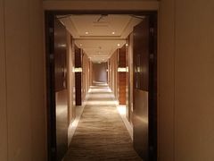 -天津京基皇冠假日酒店