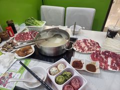 -黑山牛肉汤火锅(花城汇店)