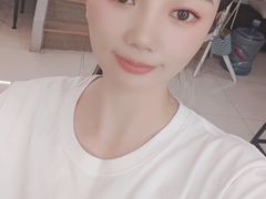 -ME觅妆·定制美妆·彩妆私教(菱角湖店)