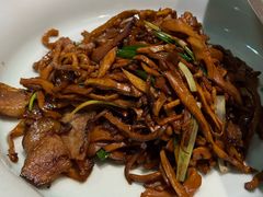 老腊肉炒烟笋-壹零捌道·北京烤鸭(车公庄店)