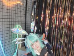 -米游妙妙屋cosplay换装自拍摄影体验馆