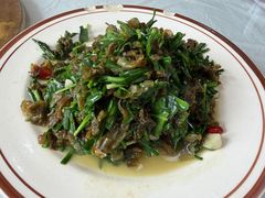 -万佛湖许老大铁锅鱼(黑金冠店)