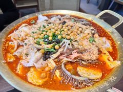 -张翻越·川渝冒菜·武汉黑鸭煲(城北万象城店)