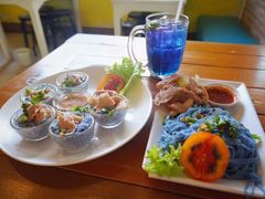 -蝶豆花蓝面条