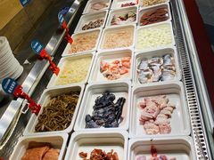 自助取餐区-蒙肥羊·酸汤潮牛·鲜牛肉火锅烤肉自助(岗顶店)