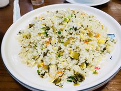 雪菜蛋炒饭-食光慢宴·安吉土菜馆