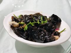 凉拌木耳酸-屋顶花园餐厅(步行街老地王大厦店)