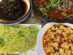-小四川菜馆(托乐嘉店)
