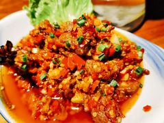 招牌蒜香牛肉-觅山云南菜(泊富ICITY店)