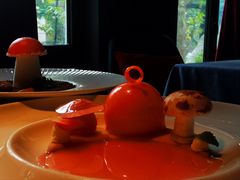 -弦月窗LUNETTE BY AMANDA(复兴路店)