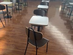 -麦当劳(鄂尔多斯机场店)