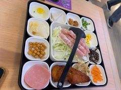 -阿香米线(凯德广场.1818店)