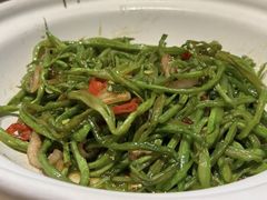 -峨嵋小镇·川菜(勒泰中心店)