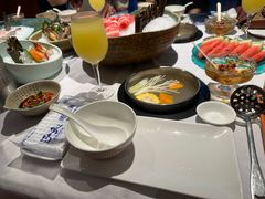 -泓炙颐凤鲜海鲜火锅料理(桐乡店)