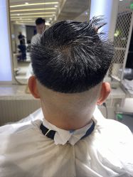 -PE SALON