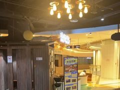 -暴风岛沉浸式体验馆(百联世纪店)