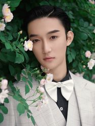 -第一夫人婚纱摄影(南京店)