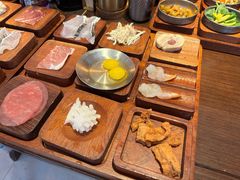 -银米·云南传统过桥米线(双廊黑金冠店)