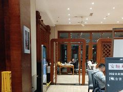 -黔蘑菇四季餐厅(观山湖店)