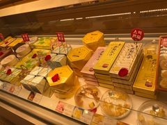 零售区-好利来(团结湖店)