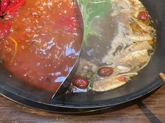 -萍姐火锅·公路夜市(武汉首店)