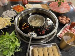 -邓莽子老火锅(中兴路总店)