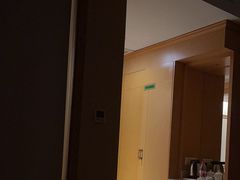 -维也纳酒店(广州南站汉溪长隆地铁站景区店)