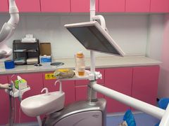 -极橙儿童齿科矫正中心(奥城店)