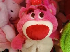 -名创优品(北京新中关购物中心地铁层店)