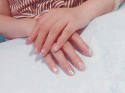 -阿噶西美甲美睫