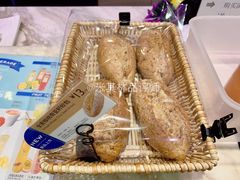 全麦核桃奇亚籽欧包-巴黎贝甜(华堂新辰汇店)