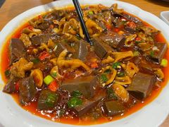 -盛宏鑫·四川鲜鱼馆(一元路店)