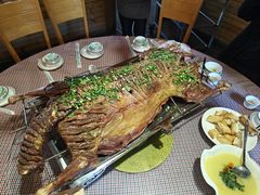 -乡村小榭饭店